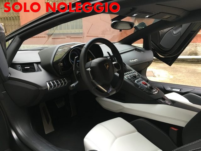 LAMBORGHINI Aventador usata, con Alzacristalli elettrici