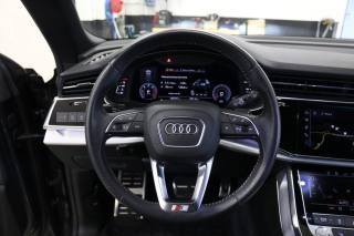 AUDI Q8 usata, con Specchietti laterali elettrici