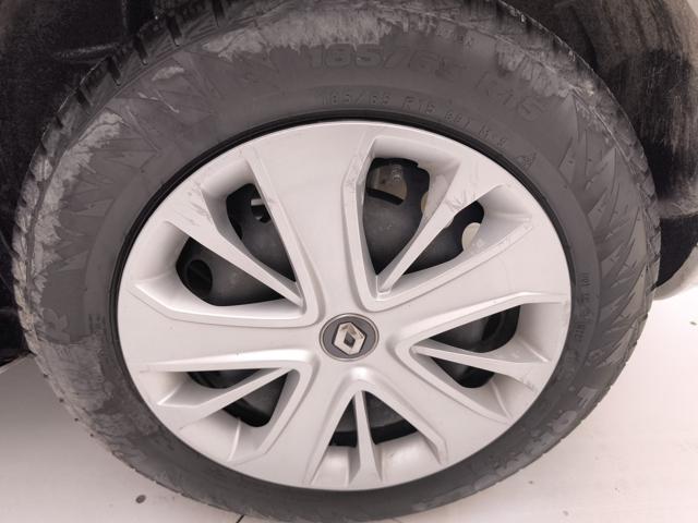 RENAULT Clio usata, con Sedile posteriore sdoppiato