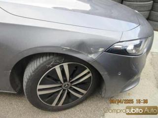 MERCEDES-BENZ A 180 usata, con Cerchi in lega