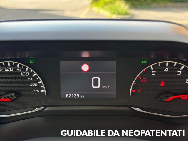 PEUGEOT 208 usata, con Controllo automatico clima