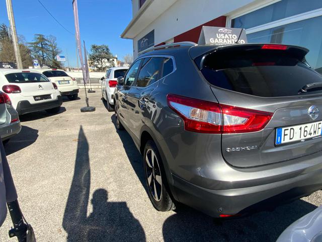 NISSAN Qashqai usata, con Interni in pelle