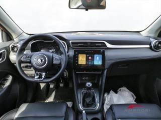 MG ZS usata 12