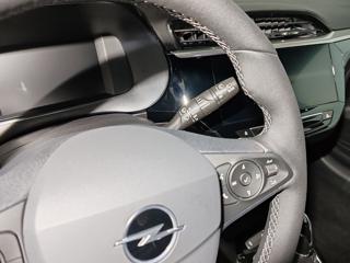 OPEL Corsa usata, con Bluetooth