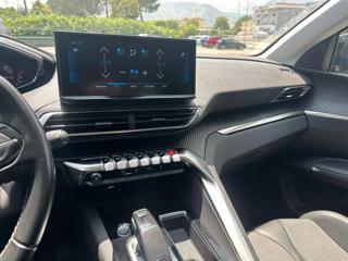 PEUGEOT 3008 usata, con Sedile posteriore sdoppiato