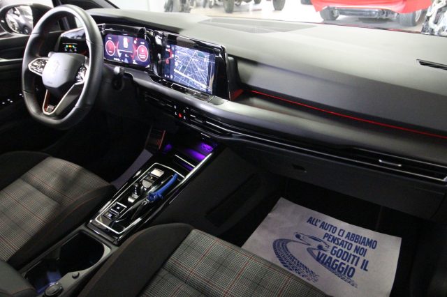 VOLKSWAGEN Golf usata, con Climatizzatore