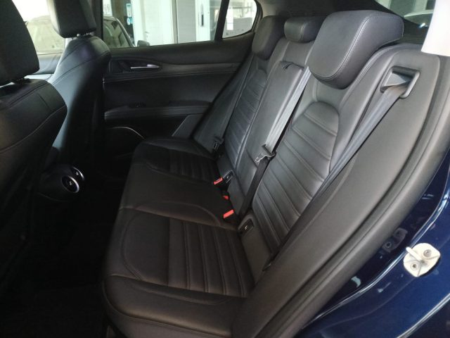 ALFA ROMEO Stelvio usata, con Autoradio