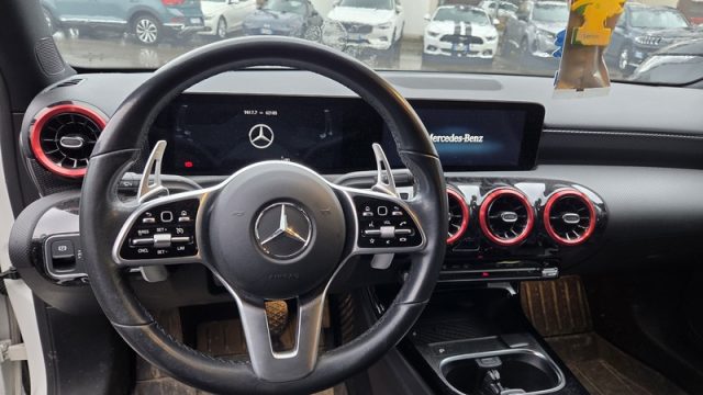 MERCEDES-BENZ A 200 usata, con Airbag