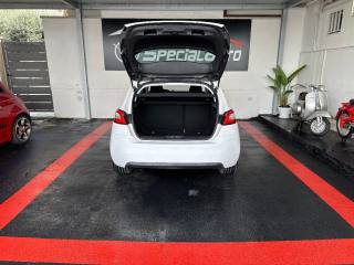 PEUGEOT 308 usata, con Servosterzo