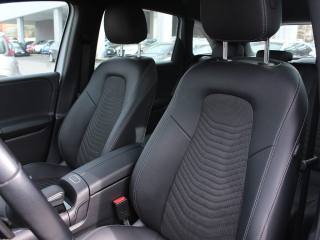 MERCEDES-BENZ B 250 usata, con Controllo automatico clima