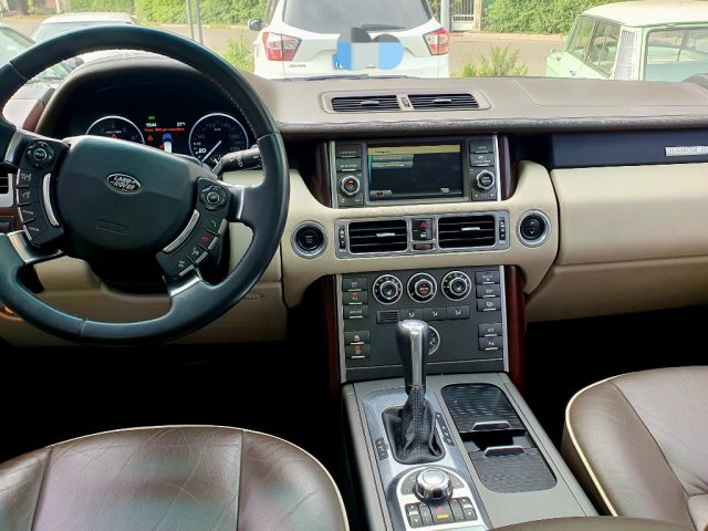 LAND ROVER Range Rover usata, con Boardcomputer