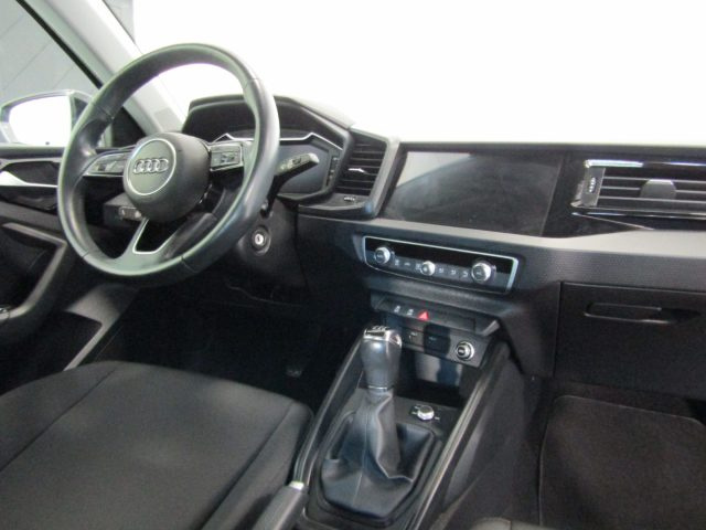 AUDI A1 usata, con Autoradio