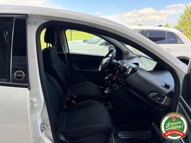 LANCIA Ypsilon usata, con Cronologia tagliandi