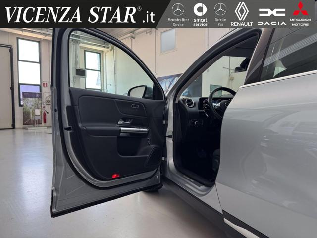 MERCEDES-BENZ GLA 200 usata, con Fendinebbia