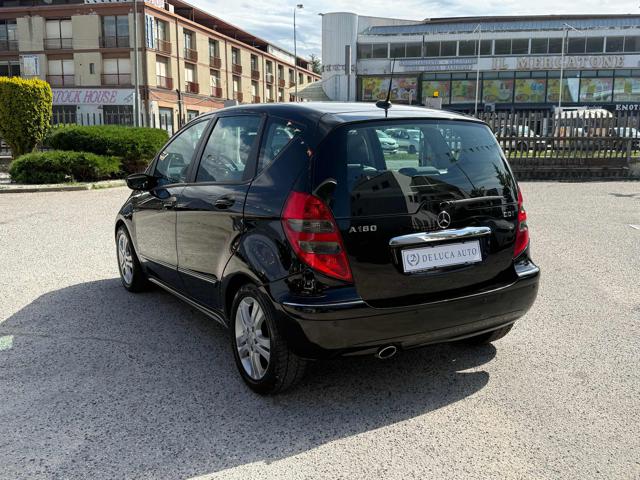 MERCEDES-BENZ A 180 usata, con Chiusura centralizzata