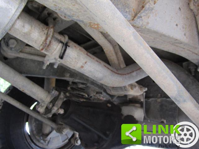 LAND ROVER Discovery usata 21