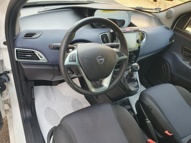 LANCIA Ypsilon usata, con Controllo trazione