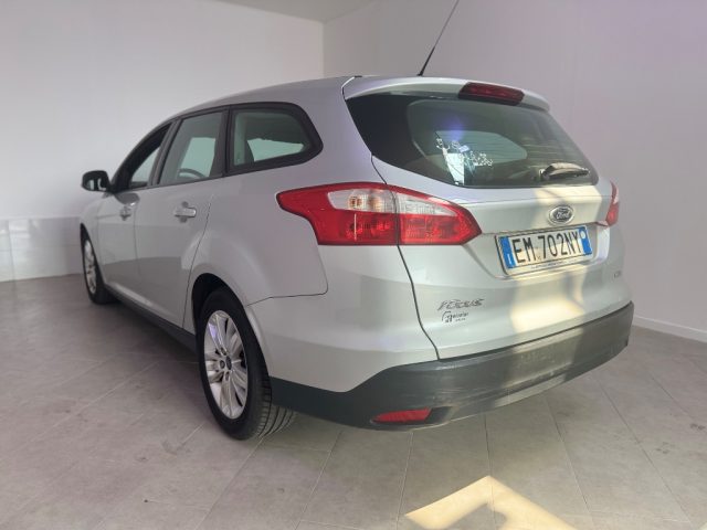 FORD Focus usata 9