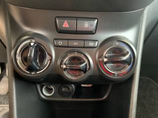PEUGEOT 208 usata, con USB