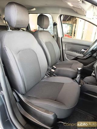 DACIA Duster usata, con Sedile posteriore sdoppiato