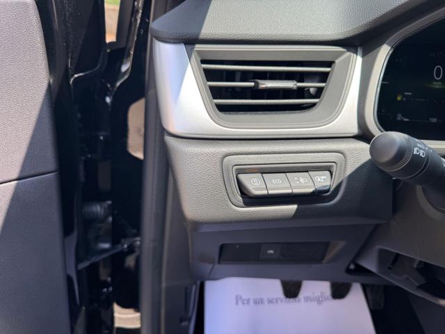 RENAULT Captur usata, con Autoradio