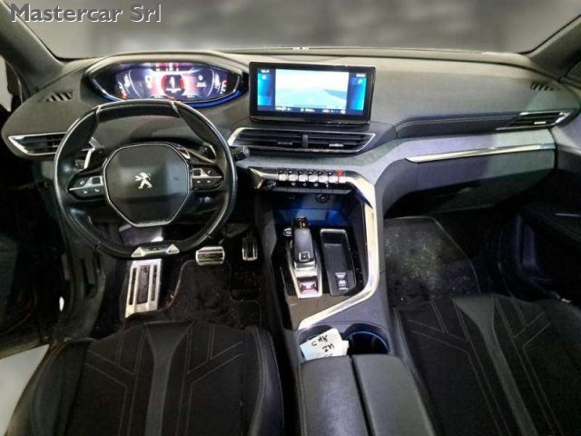 PEUGEOT 5008 usata, con Sistema di navigazione
