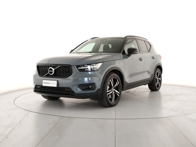 VOLVO XC40 usata, con Airbag