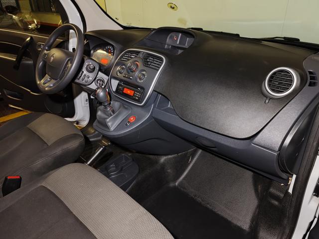 RENAULT Kangoo usata 15
