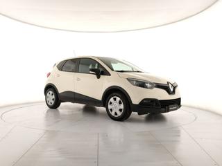 RENAULT Captur usata, con Autoradio