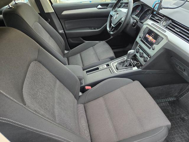 VOLKSWAGEN Passat Variant usata, con Airbag Passeggero