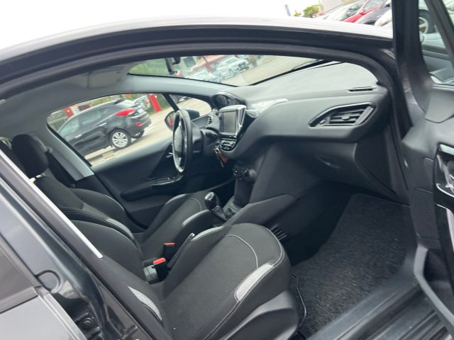 PEUGEOT 208 usata, con Chiusura centralizzata