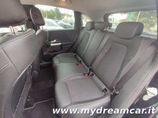 MERCEDES-BENZ B 180 usata, con Specchietti laterali elettrici