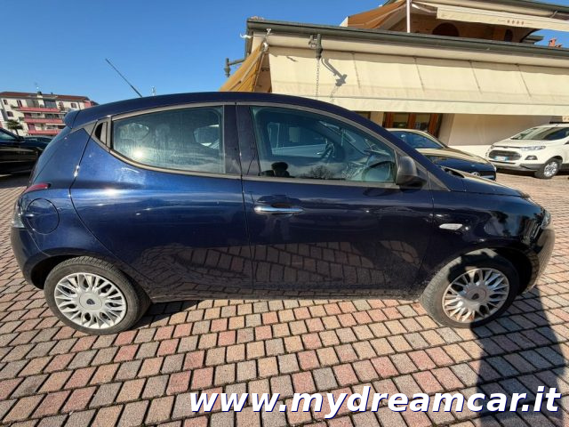 LANCIA Ypsilon usata, con Airbag testa