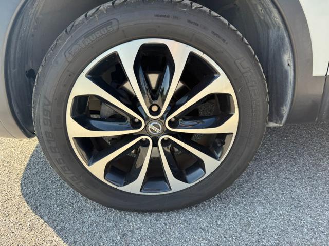 NISSAN Qashqai usata, con Fendinebbia