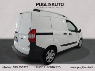 FORD Transit Courier usata, con Climatizzatore