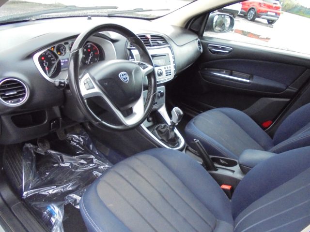 LANCIA Delta usata 16