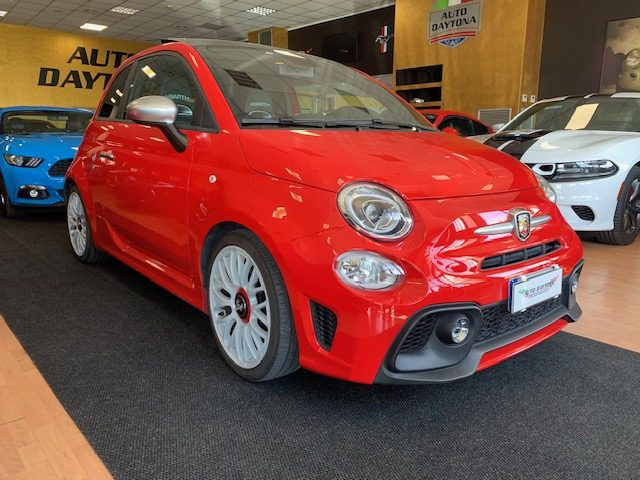 ABARTH 595 usata, con Autoradio