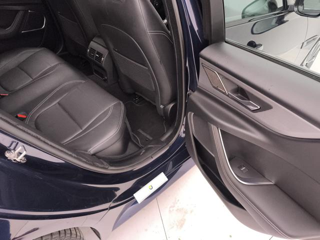 JAGUAR XE usata, con Monitoraggio pressione pneumatici