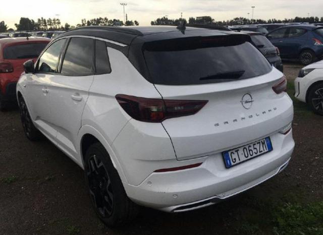 OPEL Grandland usata, con Alzacristalli elettrici