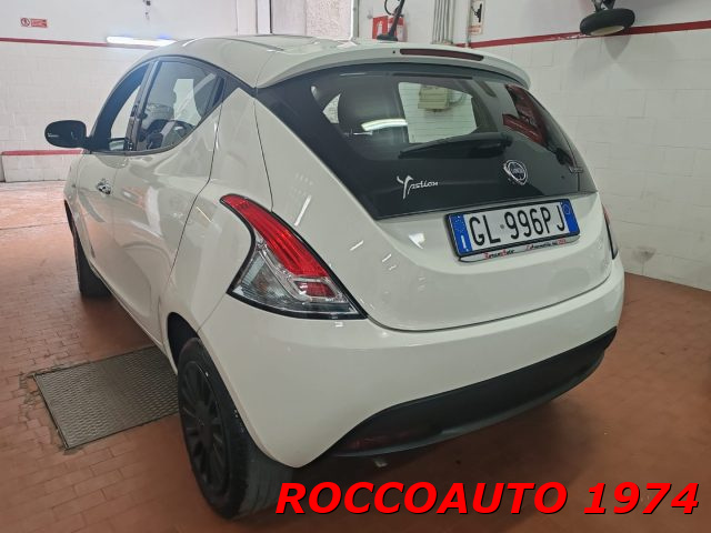 LANCIA Ypsilon usata, con Autoradio
