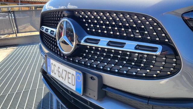 MERCEDES-BENZ GLA 200 usata, con Servosterzo