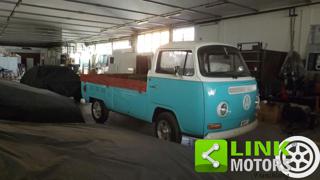 VOLKSWAGEN T2 usata 1