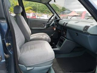PEUGEOT 305 usata 6
