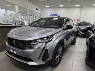PEUGEOT 3008 Hybrid 136CV  e-DCS 6 Allure Pack