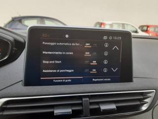 PEUGEOT 3008 usata, con Cruise Control