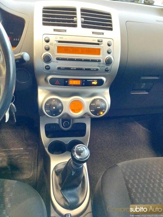 TOYOTA Urban Cruiser usata, con Chiusura centralizzata