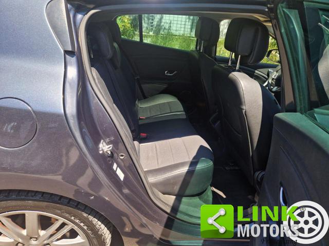 RENAULT Megane usata, con Park Distance Control