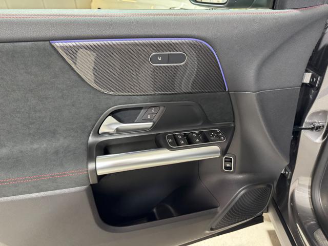 MERCEDES-BENZ GLA 200 usata, con ESP