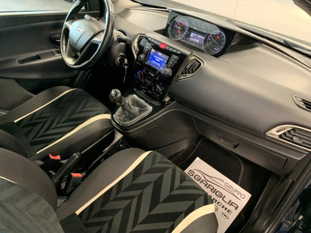 LANCIA Ypsilon usata, con Controllo trazione