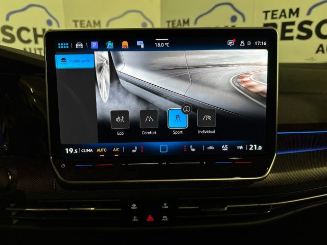 VOLKSWAGEN Golf usata, con Cruise Control